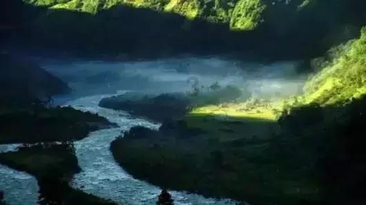 贵阳东大肛肠医院:好大的口气?口臭久久不散,别再治口腔了,问题出在这里......