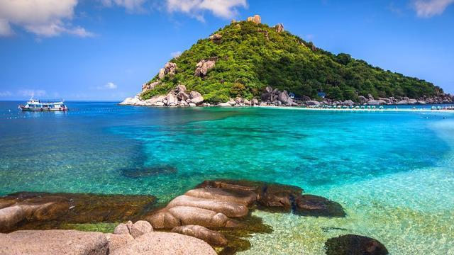 逃出安逸小乡村